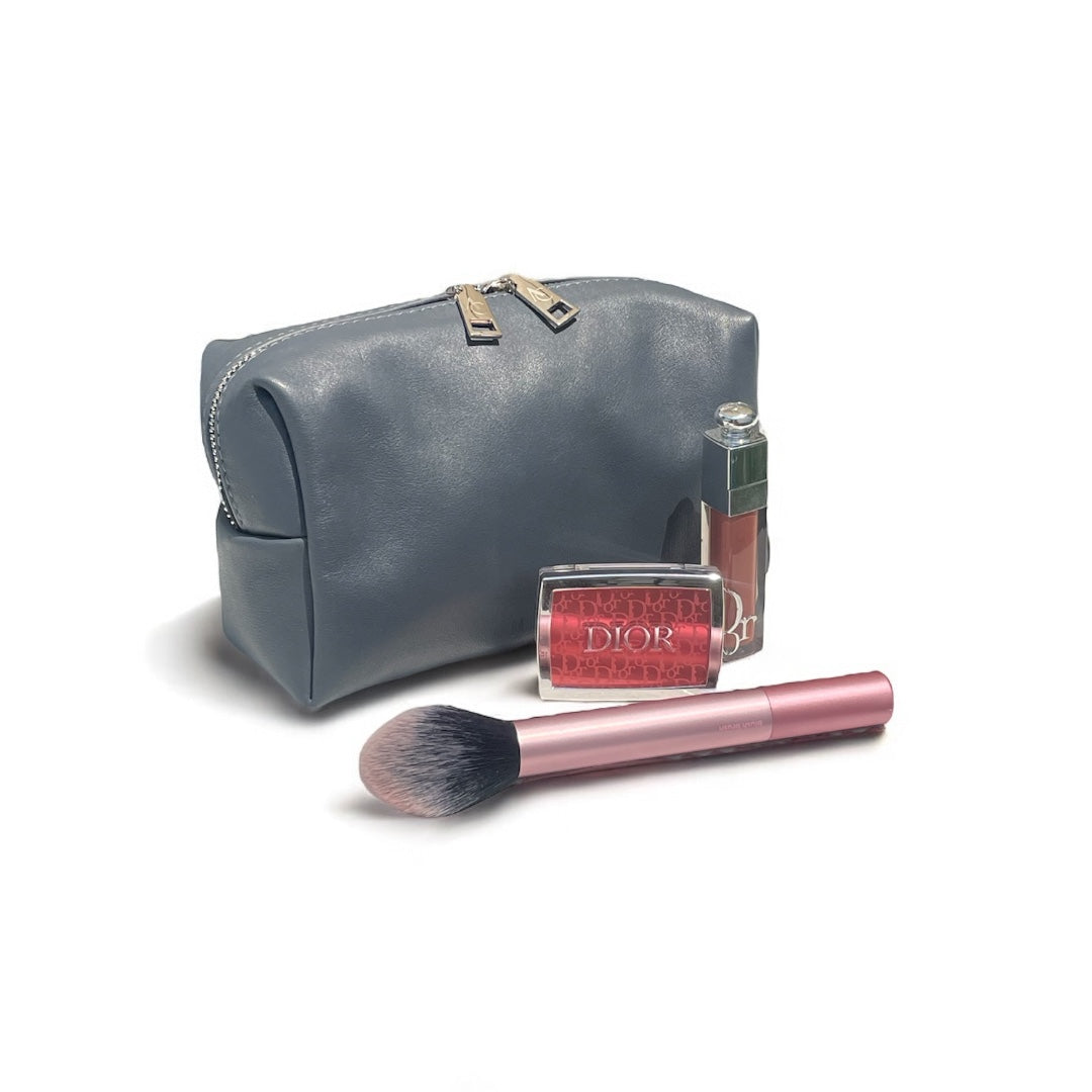 Cosmetic bag
